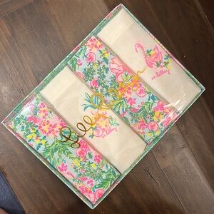 Brand new Lilly Pulitzer picnic napkins